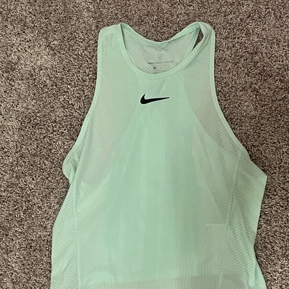 Green Nike Tank Top - Picture 1 of 3
